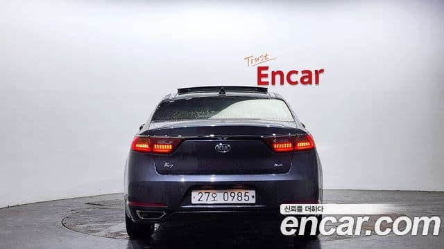 Kia All New K7 Noblesse, 2016 4