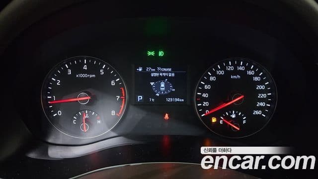 Kia All New K7 Noblesse, 2016 8