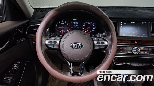 Kia All New K7 Noblesse, 2016 15