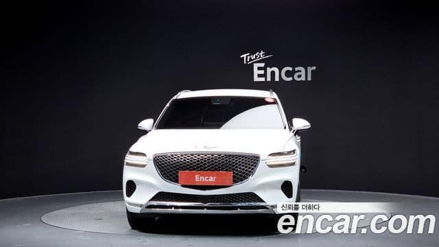 Genesis GV70, 2024 3