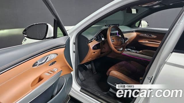 Genesis GV70, 2024 10