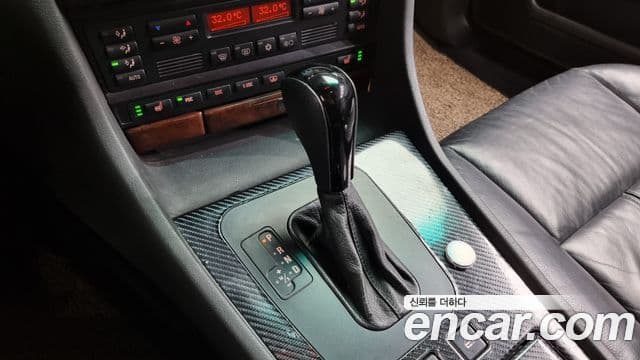 BMW 7시리즈 E38, 1999 9