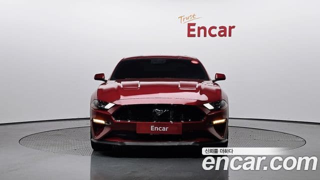 Ford Mustang GT купе, 2021 3