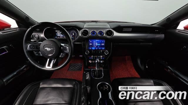 Ford Mustang GT купе, 2021 7