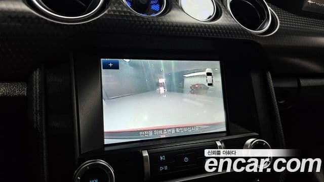 Ford Mustang GT купе, 2021 16