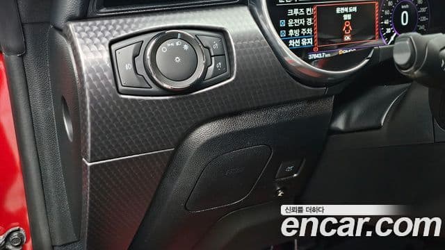 Ford Mustang GT купе, 2021 17