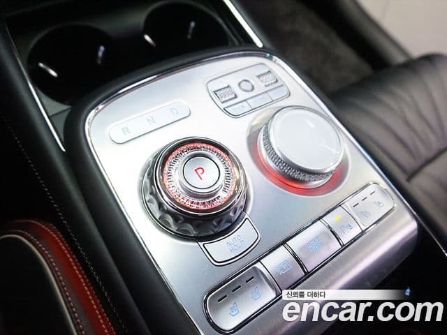 Genesis G90 (RS4) бензин 3.5 турбо AWD, 2023 9