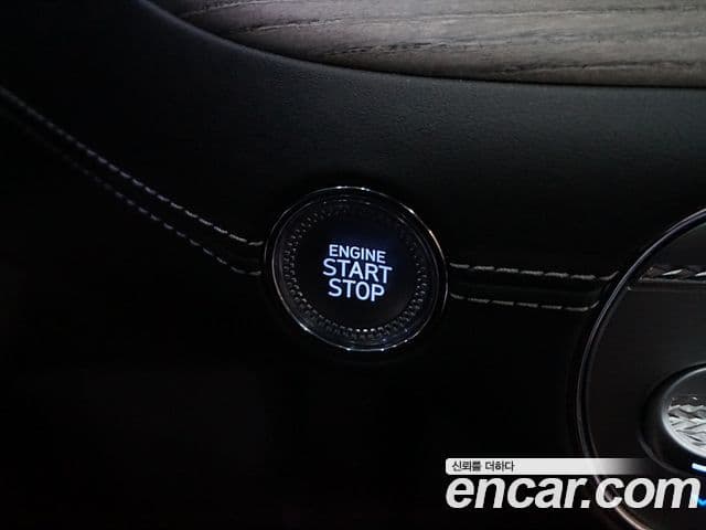 Genesis G90 (RS4) бензин 3.5 турбо AWD, 2023 17