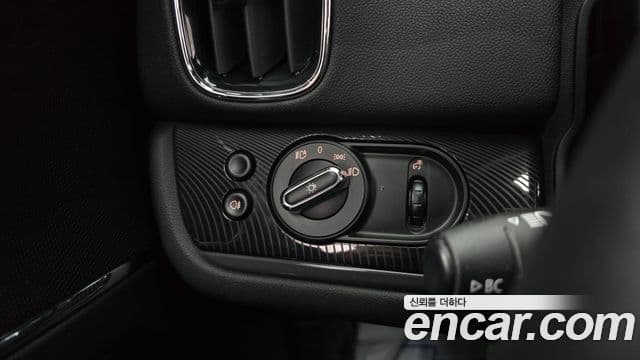 Mini Cooper S Countryman 2세대, 2018 18