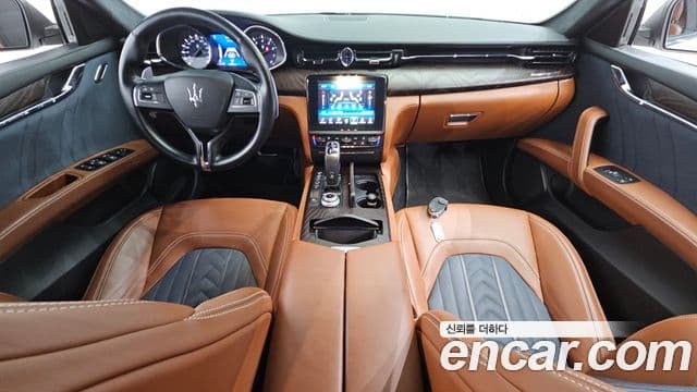 Maserati Quattroporte 3.0 V6 GranLusso, 2019 7