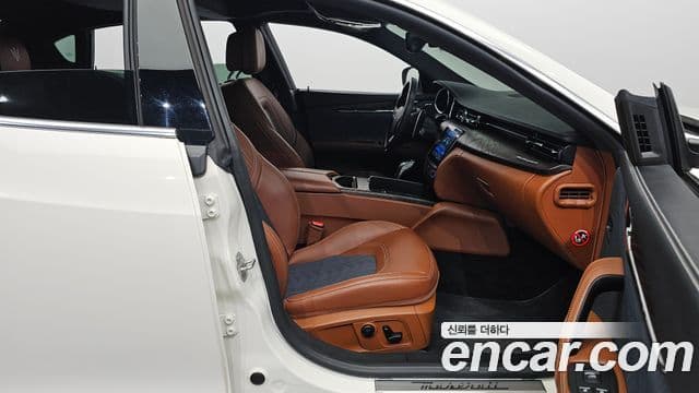 Maserati Quattroporte 3.0 V6 GranLusso, 2019 11