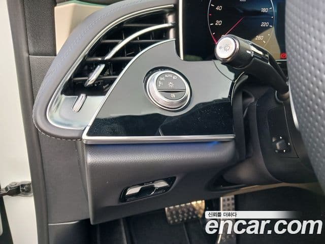 Mercedes-Benz E-класс W214 AMG Line, 2025 8