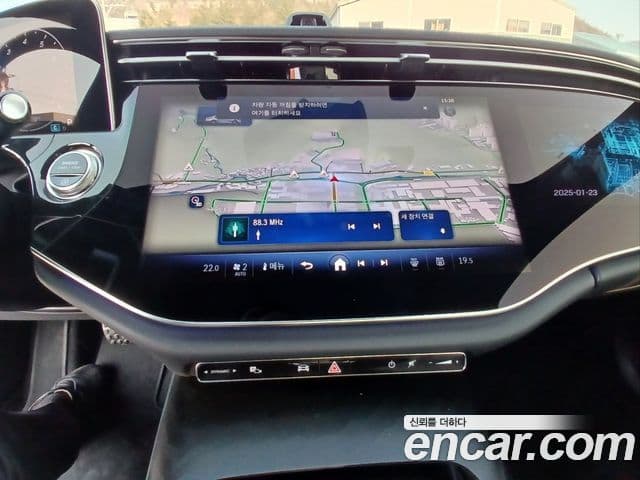 Mercedes-Benz E-класс W214 AMG Line, 2025 9