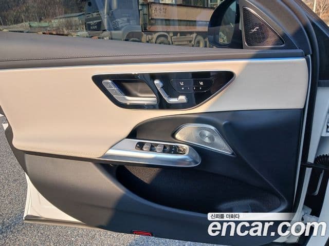 Mercedes-Benz E-класс W214 AMG Line, 2025 12