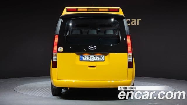 Hyundai Staria 11인승, 2023 4