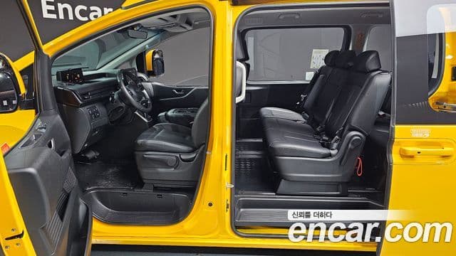 Hyundai Staria 11인승, 2023 19