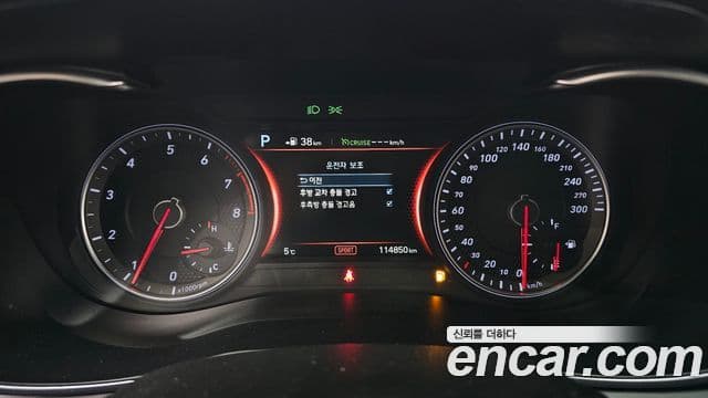 Genesis G70 Sport пакет, 2019 8