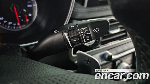 Genesis G70 Sport пакет, 2019 17