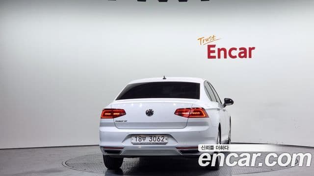 Volkswagen Passat GT(B8), 2018 4