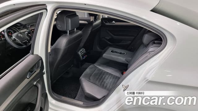 Volkswagen Passat GT(B8), 2018 11