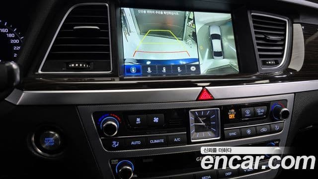 Genesis G80 Premium Luxury, 2019 15