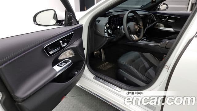 Mercedes-Benz E-класс W214 AMG Line, 2024 16