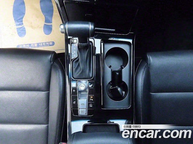 Kia K7 Premier 3.0 LPI Trendy(арендный автомобиль), 2020 10