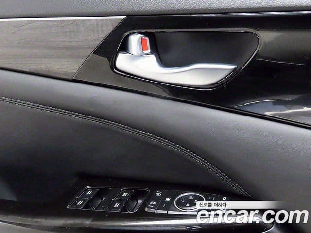 Kia K7 Premier 3.0 LPI Trendy(арендный автомобиль), 2020 11