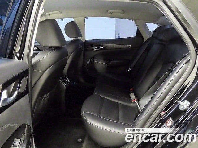 Kia K7 Premier 3.0 LPI Trendy(арендный автомобиль), 2020 14