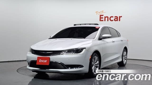 크라이슬러 200 2세대 2.4 Limited, 2015 1