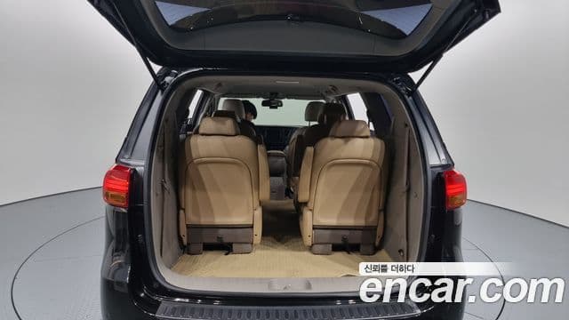 Kia All New Carnival Luxury, 2016 20