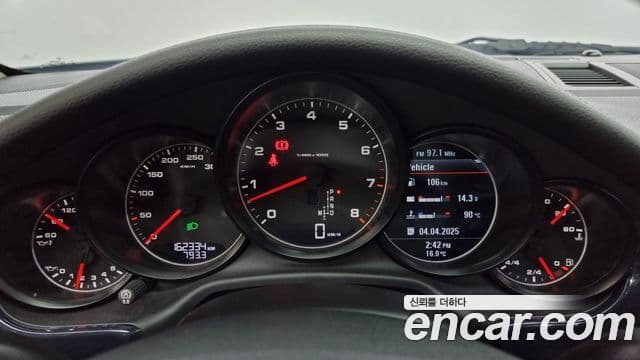 Porsche Panamera 970, 2011 8