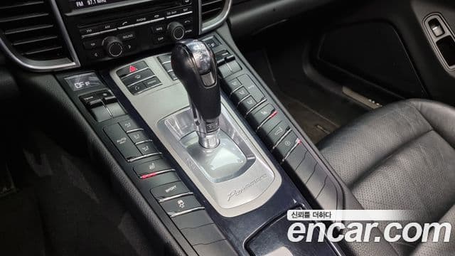 Porsche Panamera 970, 2011 9