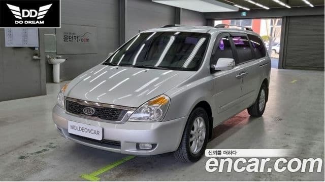 Kia Carnival R люксовая версия, 2012 1