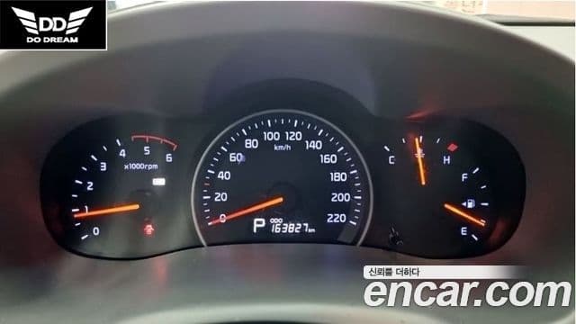 Kia Carnival R люксовая версия, 2012 8