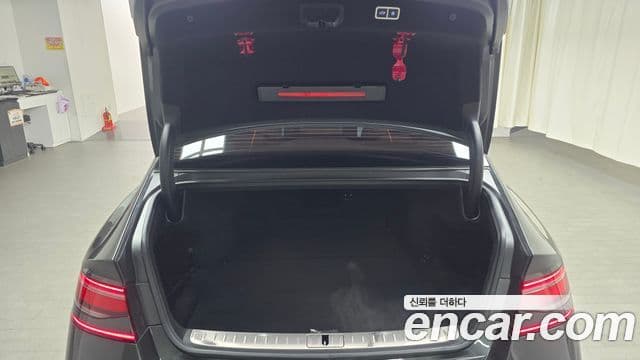 Genesis G90 (RS4) бензин 3.5 турбо AWD, 2022 20