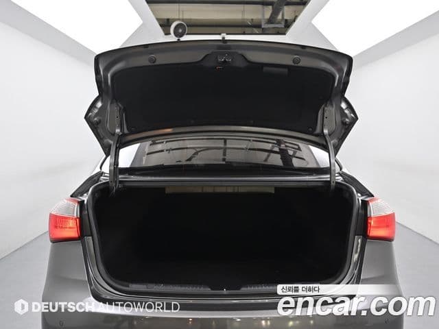 Kia K3 Luxury, 2013 18