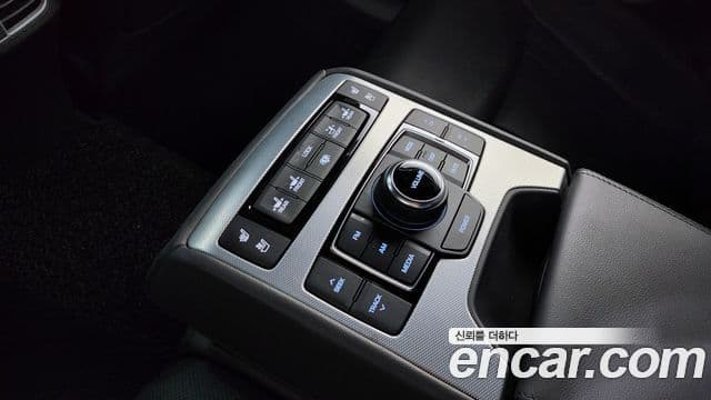 Genesis G80 Prestige, 2018 17