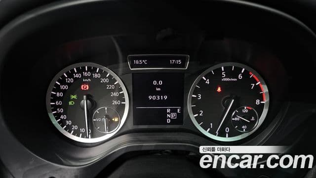 Infiniti Q30 2.0 Essential, 2019 8