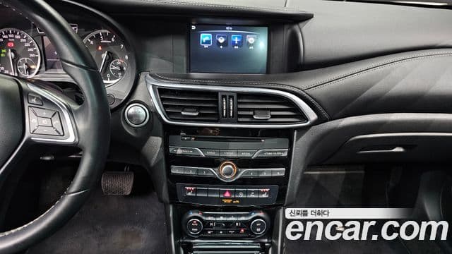 Infiniti Q30 2.0 Essential, 2019 14