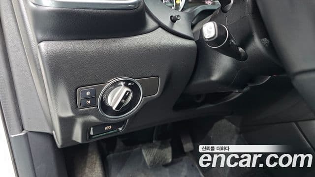 Infiniti Q30 2.0 Essential, 2019 19