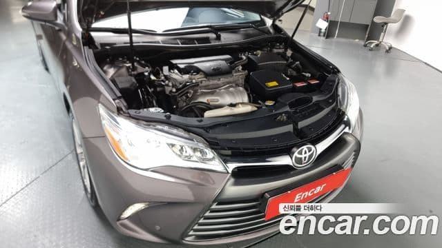 Toyota New 캠리 2.5 XLE, 2015 6
