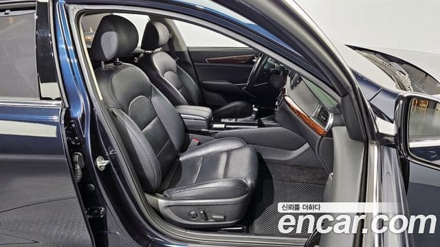 Kia All New K7 3.3 GDI Limited Edition, 2017 12