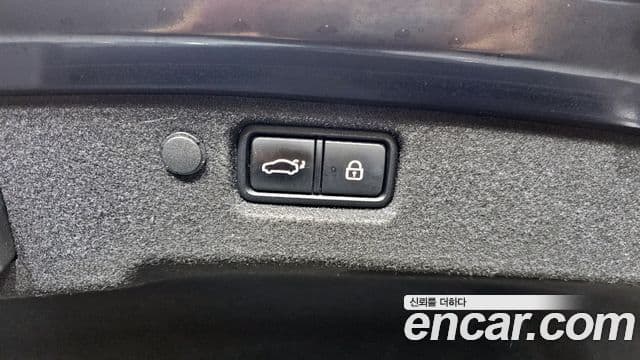 Kia All New K7 3.3 GDI Limited Edition, 2017 19