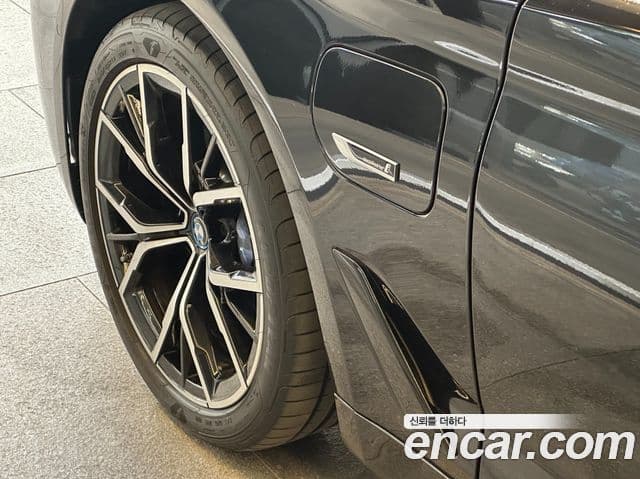 BMW 5시리즈 (G30) 530e M Sport, 2023 20