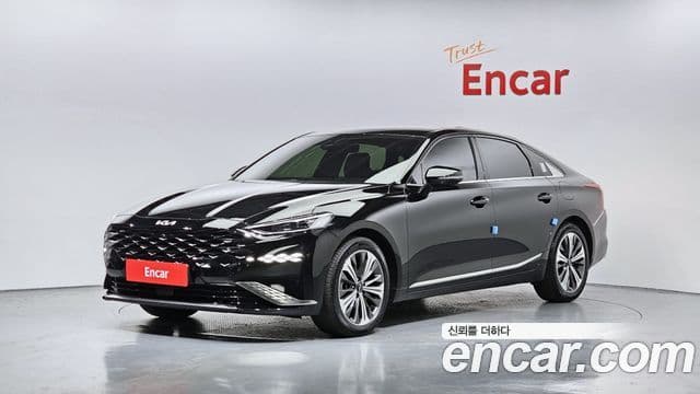 Kia K8 Signature, 2023 1