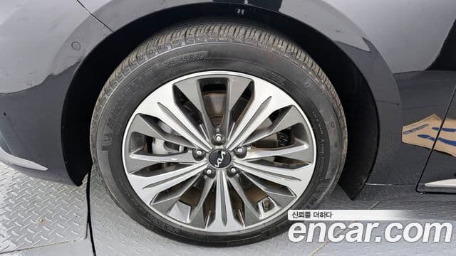 Kia K8 Signature, 2023 все фото