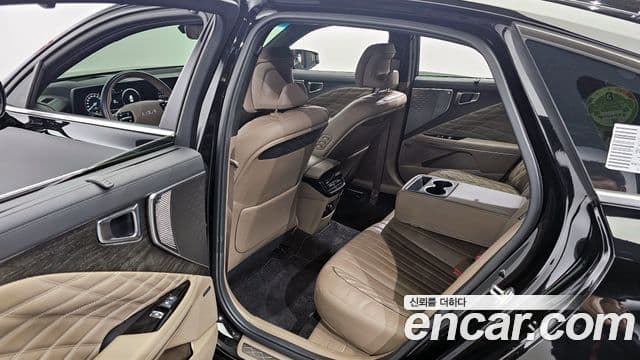 Kia K8 Signature, 2023 11