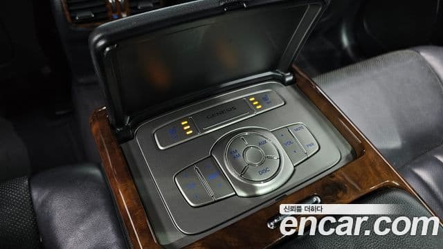 Hyundai Genesis Prime Pack, 2009 20