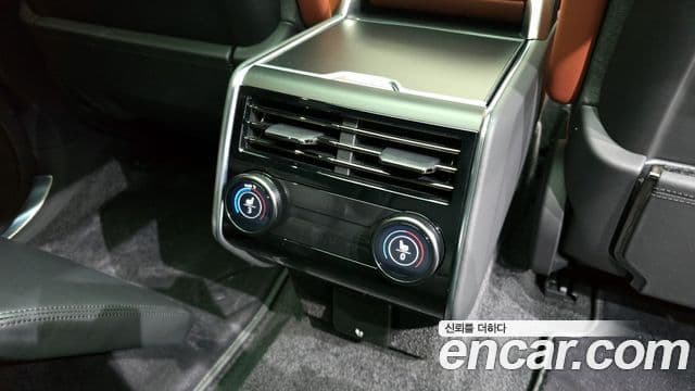 Land Rover Range Rover 5세대 P615 SV LWB, 2024 18